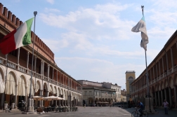 Palazzo Municipale in Piazza del Popolo